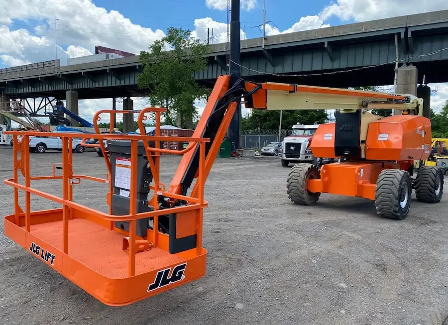 800AJ: Plataforma de Lança Articulada JLG