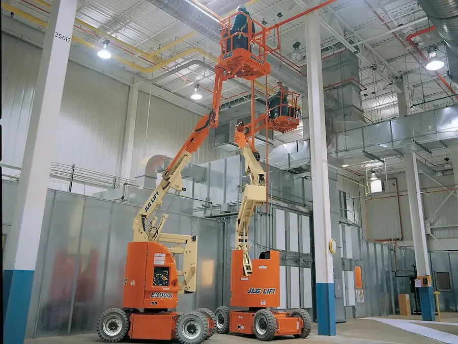 E300AJP: Plataforma Articulada JLG
