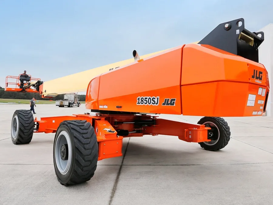PTA Telescópica JLG 1850SJ